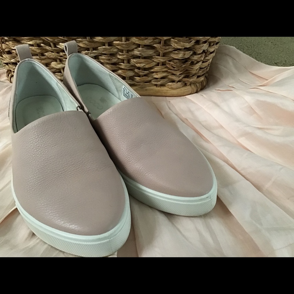 Ecco Bella slip on. Muted clay color a casual shoe